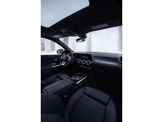 Mercedes-Benz GLA 250 - автомобили, коли, обяви за нови и употребявани 3