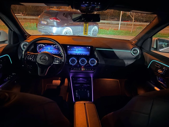 Mercedes-Benz GLA 250 - автомобили, коли, обяви за нови и употребявани 4