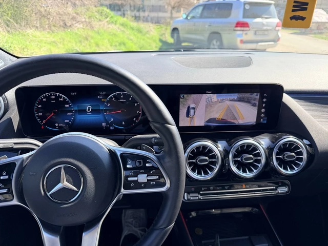 Mercedes-Benz GLA 250 - автомобили, коли, обяви за нови и употребявани 8