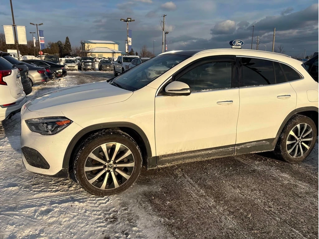 Mercedes-Benz GLA * 250 * CARFAX * ЦЕНА ДО БГ - автомобили, коли, обяви за нови и употребявани 1