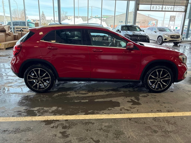 Mercedes-Benz GLA * 250 * CARFAX * ЦЕНА ДО БГ - автомобили, коли, обяви за нови и употребявани 2