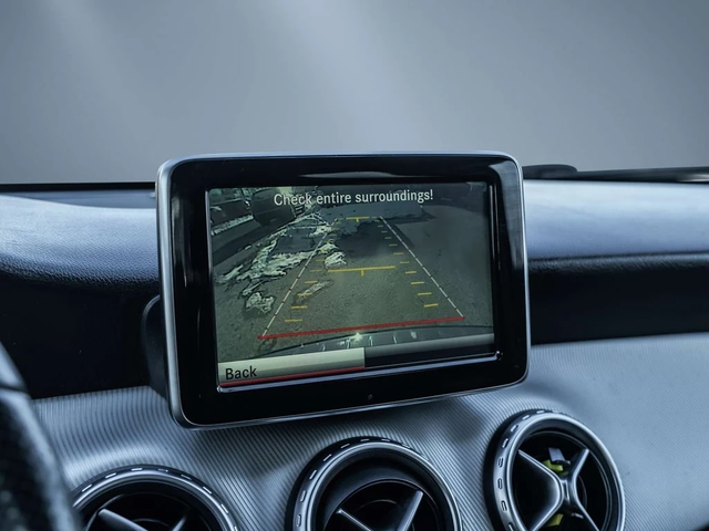 Mercedes-Benz GLA * GLA250 4 MATIC * CARFAX * ЦЕНА ДО БГ - автомобили, коли, обяви за нови и употребявани 12