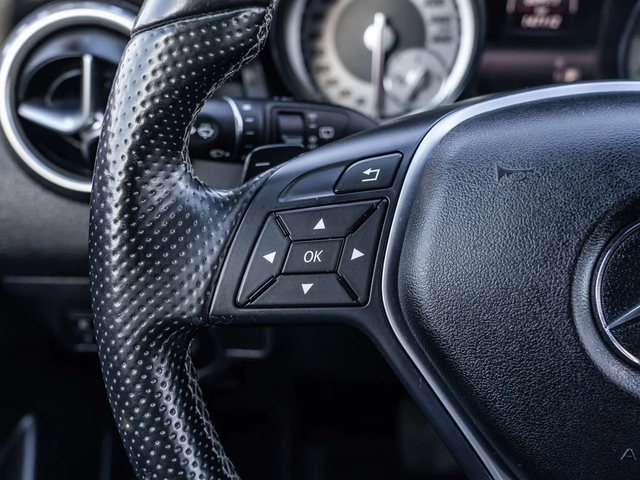 Mercedes-Benz GLA * GLA250 4 MATIC * CARFAX * ЦЕНА ДО БГ - автомобили, коли, обяви за нови и употребявани 8