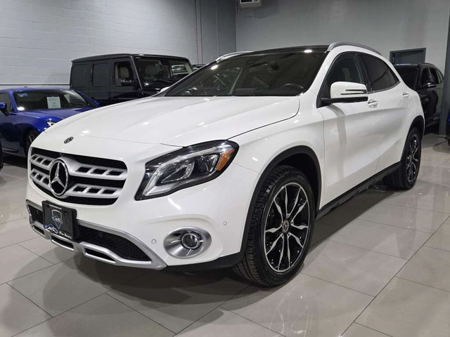 Mercedes-Benz GLA * GLA250 4M * CARFAX * ЦЕНА ДО БГ - автомобили, коли, обяви за нови и употребявани 1