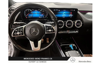 Mercedes-Benz GLA * AMG Line * HeadUp * * AвтоКредит* (ЦЕНА ДО БГ) - автомобили, коли, обяви за нови и употребявани 8