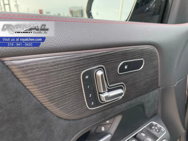 Mercedes-Benz GLA * AMG Line * HeadUp * * AвтоКредит* (ЦЕНА ДО БГ) - автомобили, коли, обяви за нови и употребявани 13