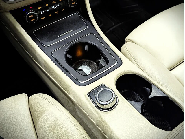 Mercedes-Benz GLA 250 4MATIC* АвтоКредит* (Цена до БГ) - автомобили, коли, обяви за нови и употребявани 11