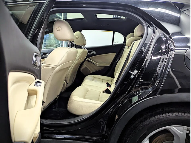 Mercedes-Benz GLA 250 4MATIC* АвтоКредит* (Цена до БГ) - автомобили, коли, обяви за нови и употребявани 14