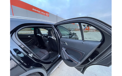 Mercedes-Benz GLA 45 AMG - автомобили, коли, обяви за нови и употребявани 13