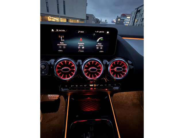 Mercedes-Benz GLA 45 AMG 35AMG* Burmester* Distronic* 360View* Аmbient* Car - автомобили, коли, обяви за нови и употребявани 11