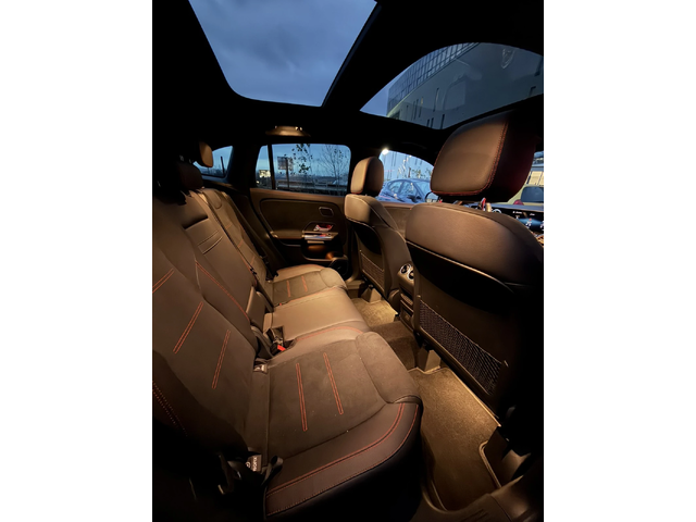 Mercedes-Benz GLA 45 AMG 35AMG* Burmester* Distronic* 360View* Аmbient* Car - автомобили, коли, обяви за нови и употребявани 15