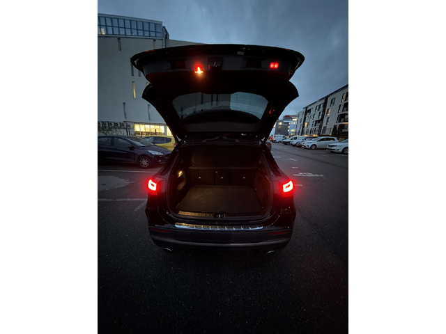 Mercedes-Benz GLA 45 AMG 35AMG* Burmester* Distronic* 360View* Аmbient* Car - автомобили, коли, обяви за нови и употребявани 16