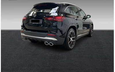 mercedes-benz-gla-45-amg - 4