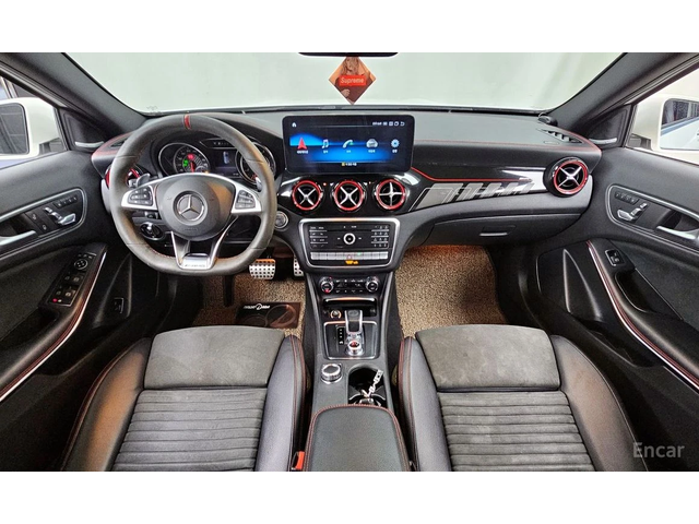 Mercedes-Benz GLA 45 AMG 4MATIC* HARMAN KARDON* MEMORY* PANORAMA* АЛКАНТАРА - автомобили, коли, обяви за нови и употребявани 7