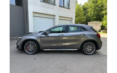 mercedes-benz-gla-45-amg - 3