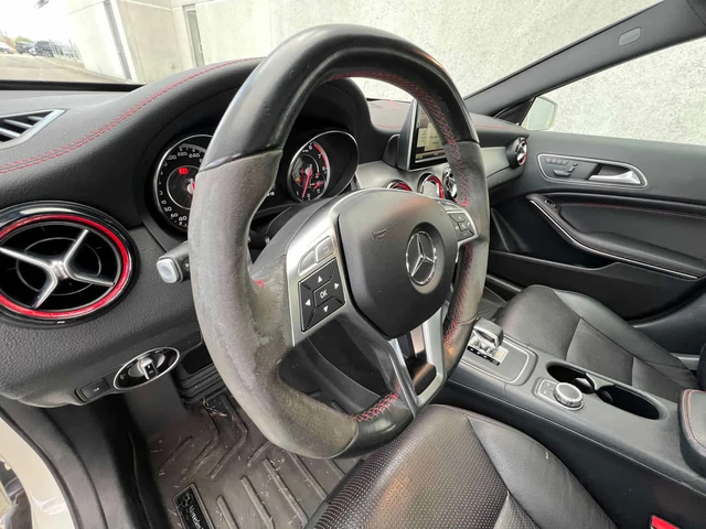 Mercedes-Benz GLA 45 AMG 4MATIC/ПАНОРАМА/ПОДГРЕВИ/ВТОРИ ГУМИ И ДЖАНТИ - автомобили, коли, обяви за нови и употребявани 6