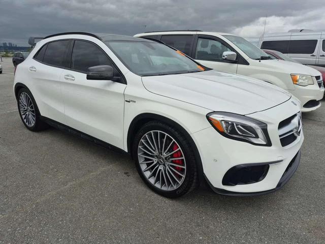 Mercedes-Benz GLA 45 AMG ПОДГРЕВИ * ПАНО * KEYLESS * 2 КЛЮЧА - автомобили, коли, обяви за нови и употребявани 1