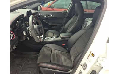 mercedes-benz-gla-45-amg - 4
