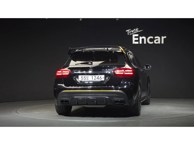 Mercedes-Benz GLA 45 AMG 50TH ANNICERSARY EDITION* КРАЙНА ЦЕНА - автомобили, коли, обяви за нови и употребявани 3