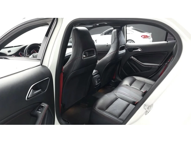 Mercedes-Benz GLA 45 AMG ПОДГРЕВ / ПАНОРАМА / КРИЛО - автомобили, коли, обяви за нови и употребявани 14