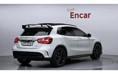 mercedes-benz-gla-45-amg - 1