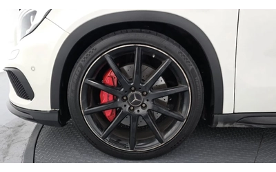 mercedes-benz-gla-45-amg - 4