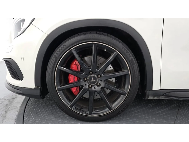 Mercedes-Benz GLA 45 AMG ПОДГРЕВ / ПАНОРАМА / КРИЛО - автомобили, коли, обяви за нови и употребявани 4