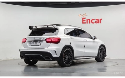 mercedes-benz-gla-45-amg - 1