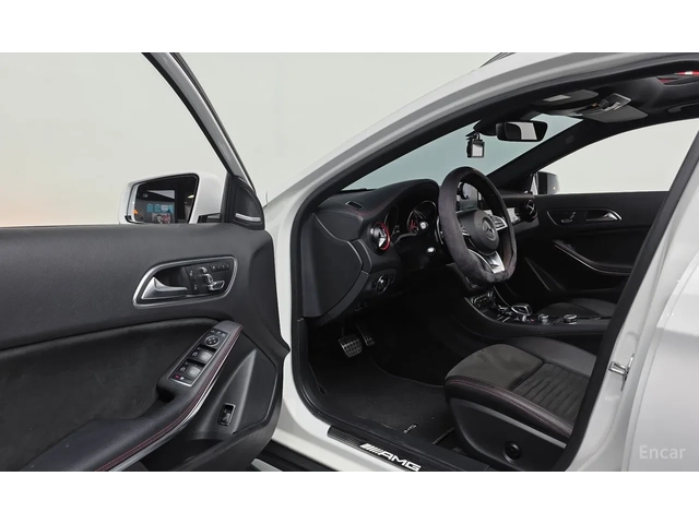 Mercedes-Benz GLA 45 AMG ПОДГРЕВ| ДИСТРОНИК* КРАЙНА ЦЕНА ДО СОФИЯ - автомобили, коли, обяви за нови и употребявани 5