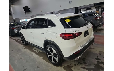 mercedes-benz-gla - 3