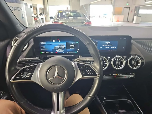Mercedes-Benz GLA 250| ПАМЕТ| ПАНОРАМА| 2 КЛЮЧА| CARFAX| - автомобили, коли, обяви за нови и употребявани 9