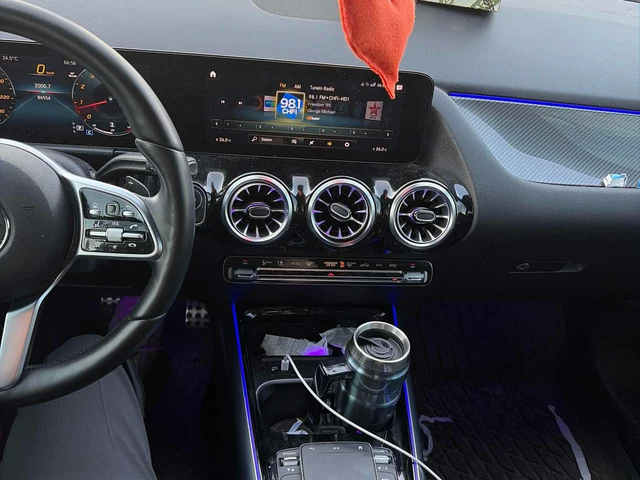 Mercedes-Benz GLA * 250 * 2 КЛЮЧА* ПОДГРЕВ* PANO* KEYLESS* - автомобили, коли, обяви за нови и употребявани 8