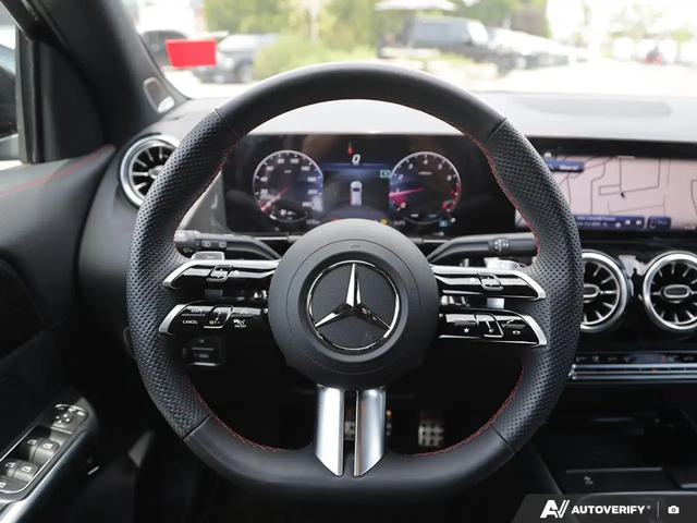 Mercedes-Benz GLA 4MATIC SUV All Wheel Drive - автомобили, коли, обяви за нови и употребявани 13