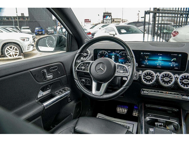 Mercedes-Benz GLA AMG PKG | PANORAMIC | CAMERA | KEYLESS - автомобили, коли, обяви за нови и употребявани 11