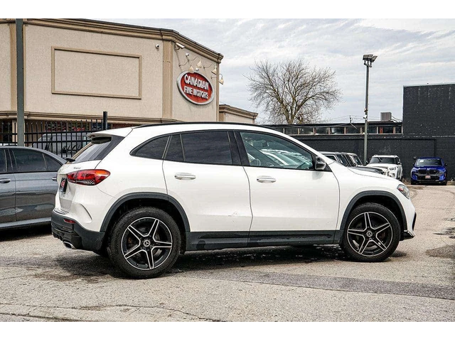 Mercedes-Benz GLA AMG PKG | PANORAMIC | CAMERA | KEYLESS - автомобили, коли, обяви за нови и употребявани 4