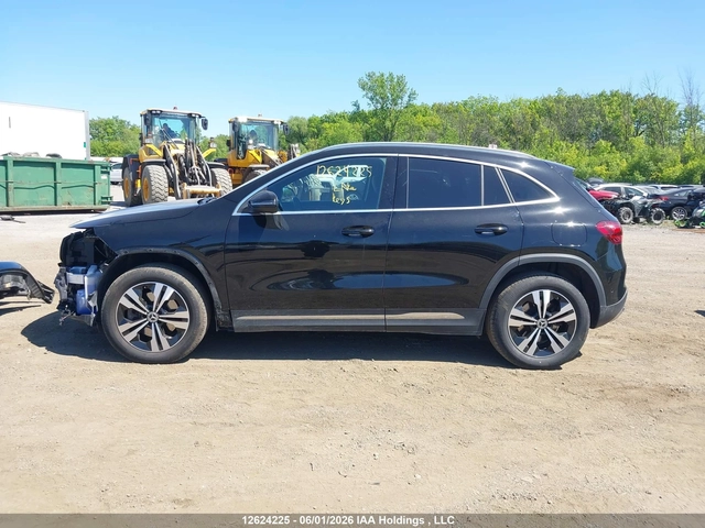 Mercedes-Benz GLA 250 4MATIC - автомобили, коли, обяви за нови и употребявани 13