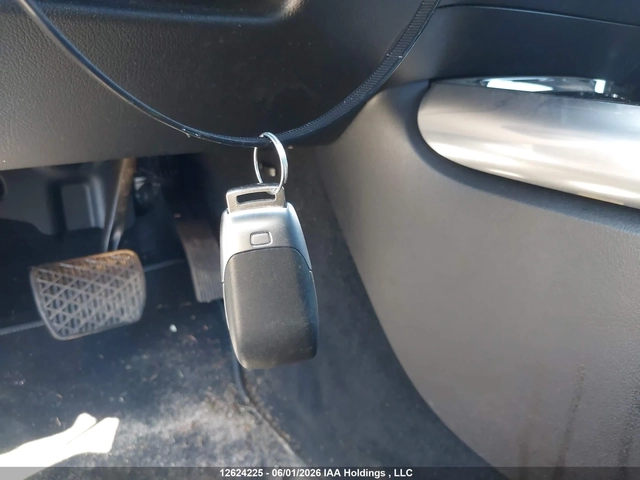 Mercedes-Benz GLA 250 4MATIC - автомобили, коли, обяви за нови и употребявани 9
