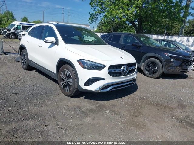 Mercedes-Benz GLA 250 4MATIC - автомобили, коли, обяви за нови и употребявани 0