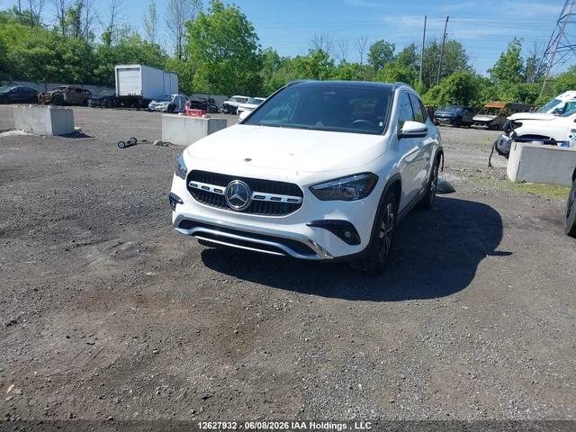 Mercedes-Benz GLA 250 4MATIC - автомобили, коли, обяви за нови и употребявани 1