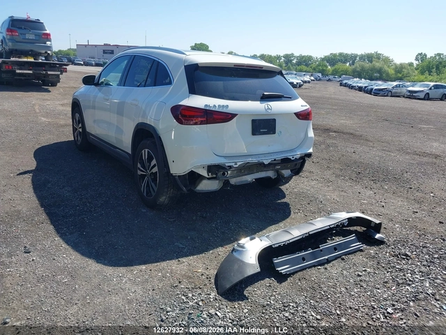 Mercedes-Benz GLA 250 4MATIC - автомобили, коли, обяви за нови и употребявани 2