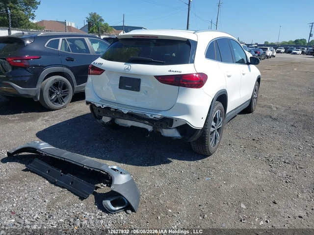 Mercedes-Benz GLA 250 4MATIC - автомобили, коли, обяви за нови и употребявани 3