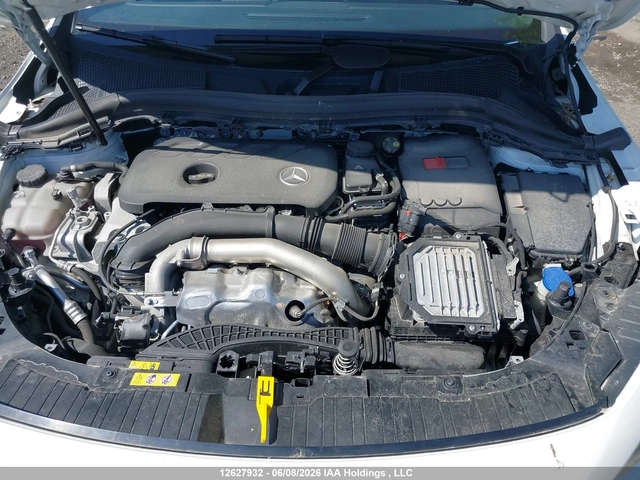 Mercedes-Benz GLA 250 4MATIC - автомобили, коли, обяви за нови и употребявани 9