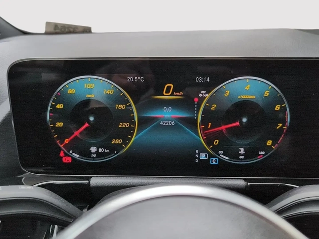 Mercedes-Benz GLA 250 4MATIC SUV - автомобили, коли, обяви за нови и употребявани 12