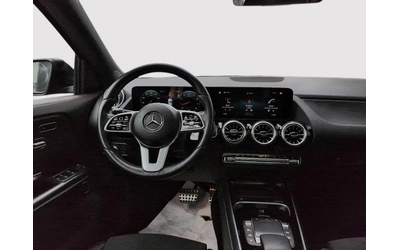 Mercedes-Benz GLA 250 4MATIC SUV - автомобили, коли, обяви за нови и употребявани 9