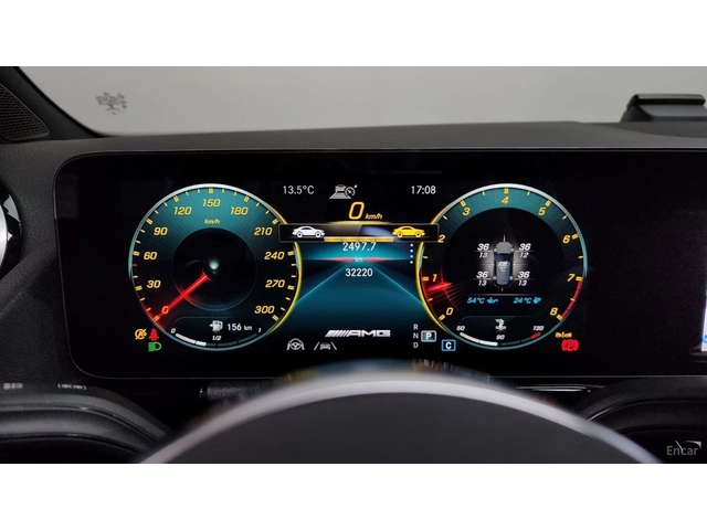 Mercedes-Benz GLA 45 AMG* КОЖА* НАВИ* ПАНО* КАМЕРА - автомобили, коли, обяви за нови и употребявани 5