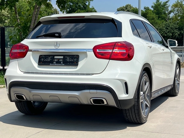 Mercedes-Benz GLA 200d, AMG LINE-ПЪЛНА СЕРВИЗНА ИСТОРИЯ - автомобили, коли, обяви за нови и употребявани 4