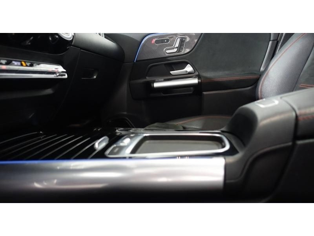 Mercedes-Benz GLA GLA 200 d AMG-Line - автомобили, коли, обяви за нови и употребявани 13