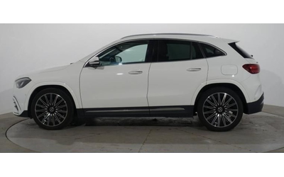 mercedes-benz-gla-gla-200-d-amg-line - 1