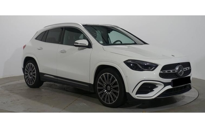 mercedes-benz-gla-gla-200-d-amg-line - 3