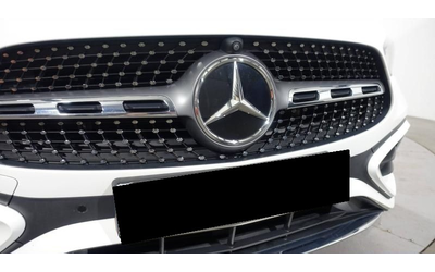 mercedes-benz-gla-gla-200-d-amg-line - 4